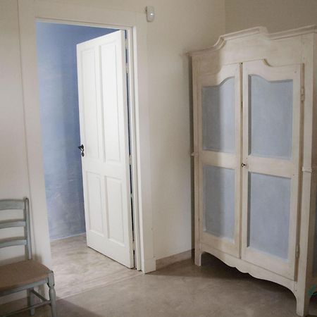 Agriturismo Li Calizzi Arte E Natura Novoli Стая снимка